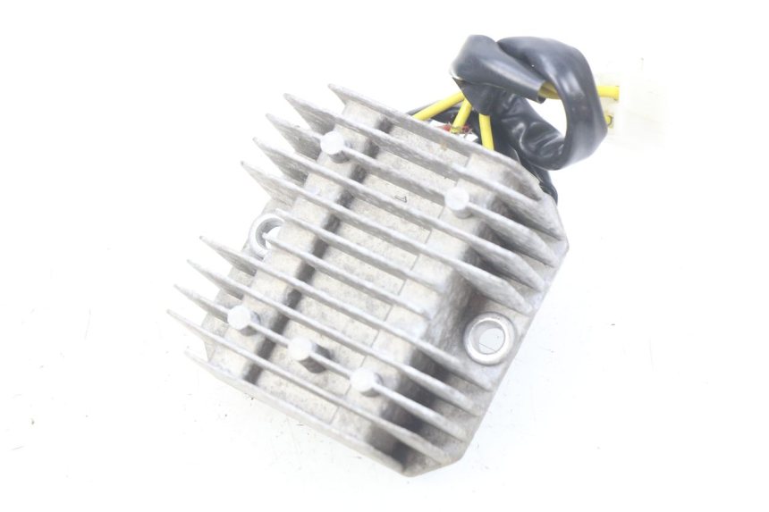 photo de REGULATOR KYMCO SUPER 8 4T 50 (2018 - 2020)