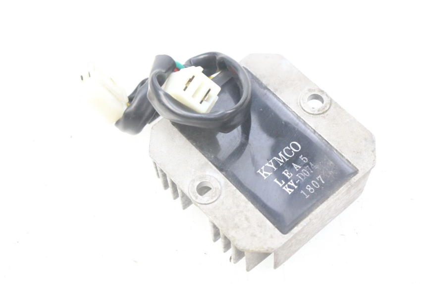 photo de REGULATOR KYMCO SUPER 8 4T 50 (2018 - 2020)