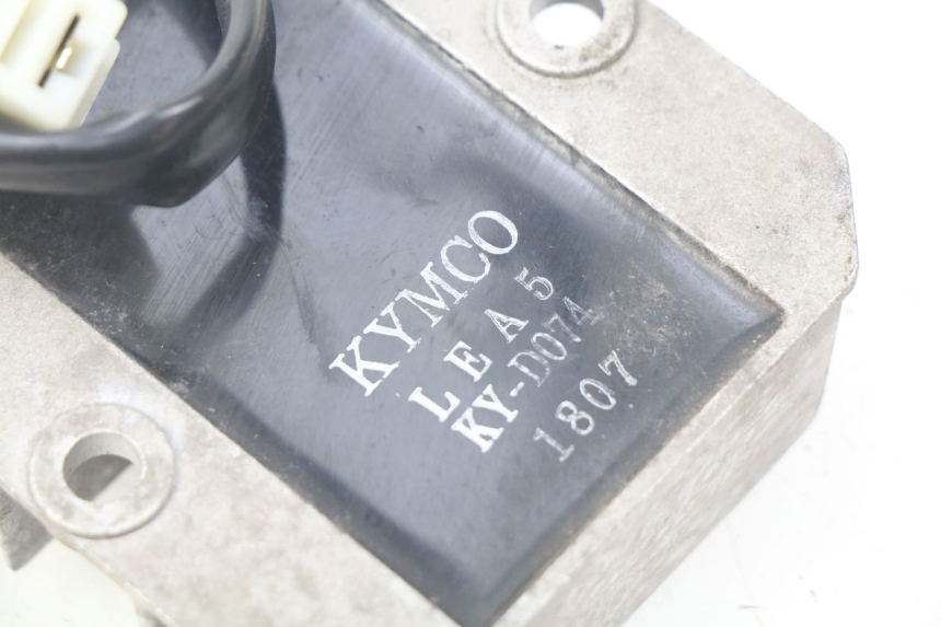 photo de REGULATOR KYMCO SUPER 8 4T 50 (2018 - 2020)