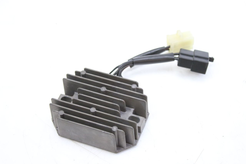 photo de REGULATOR SUZUKI SV S 650 (1999 - 2002)