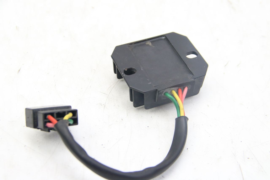 photo de CHARGING REGULATOR SYM JET 4 4T 50 (2018 - 2021)