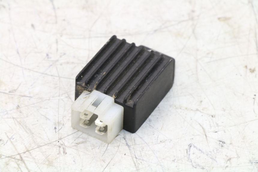 photo de REGULATOR TNT MOTOR ROMA 10' 2T 50 (2011 - 2018)