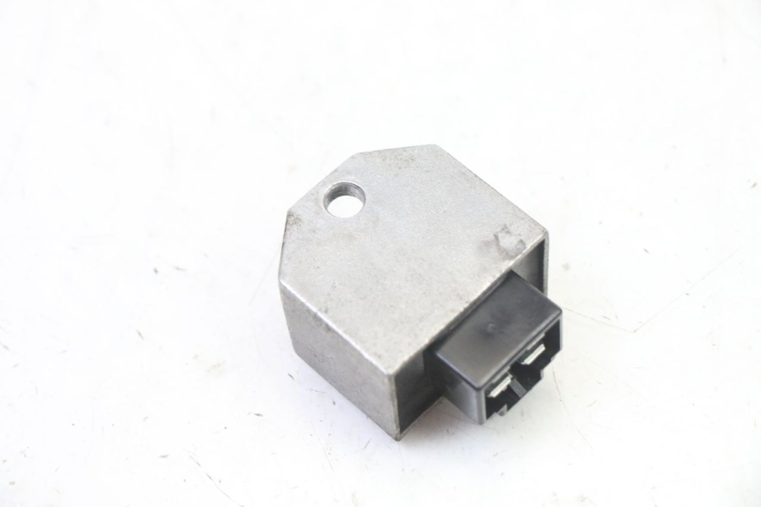 photo de CHARGING REGULATOR PEUGEOT TWEET 4T 50 (2014 - 2019)