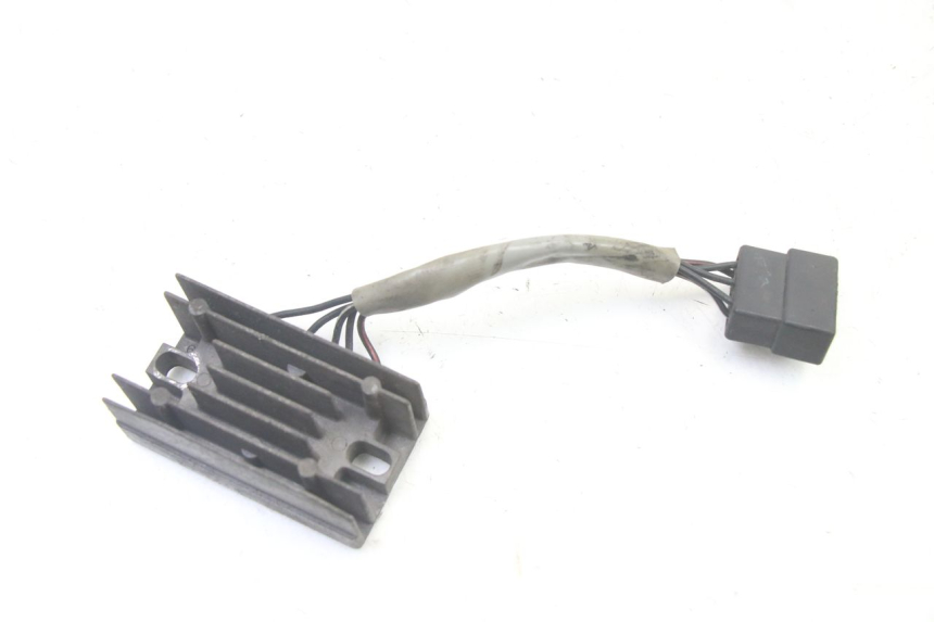 photo de CHARGING REGULATOR SUZUKI UH BURGMAN 125 (2002 - 2006)