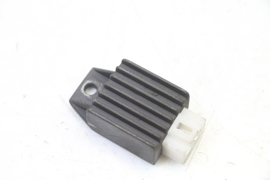 photo de CHARGING REGULATOR PEUGEOT VIVACITY NEW 2T 50 (2008 - 2017)