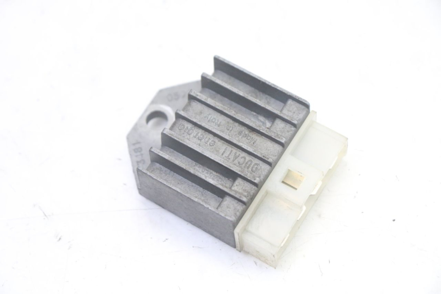 photo de REGULATOR YAMAHA WHY 50 (1998 - 2000)