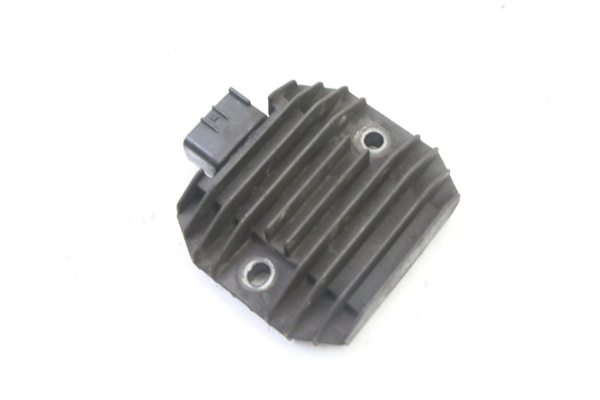 photo de CHARGING REGULATOR YAMAHA XMAX X-MAX 125 (2006 - 2009)
