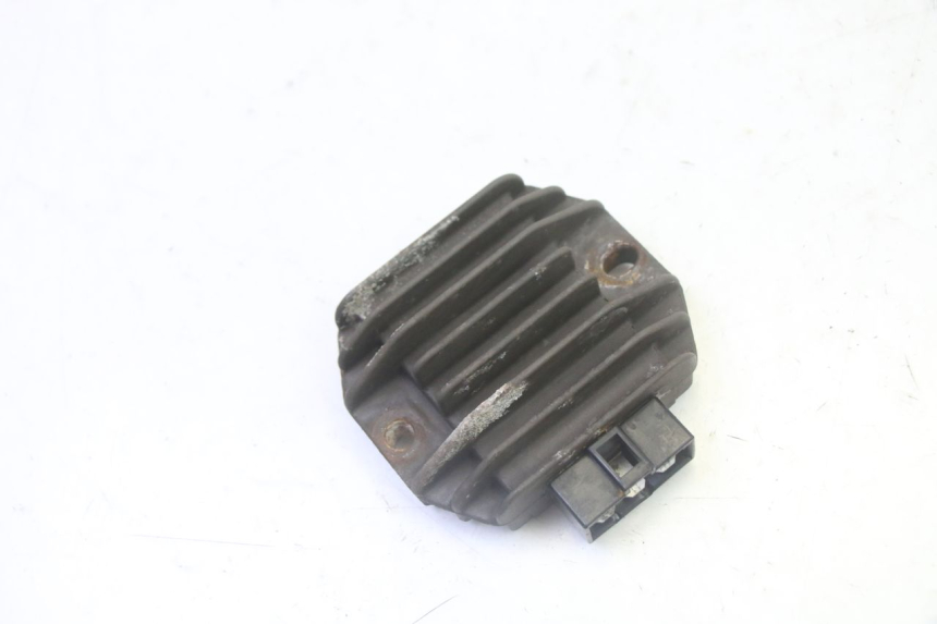 photo de CHARGING REGULATOR YAMAHA X-MAX XMAX 125 (2010 - 2014)