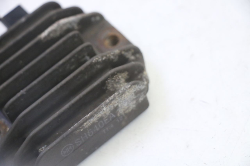 photo de CHARGING REGULATOR YAMAHA X-MAX XMAX 125 (2010 - 2014)