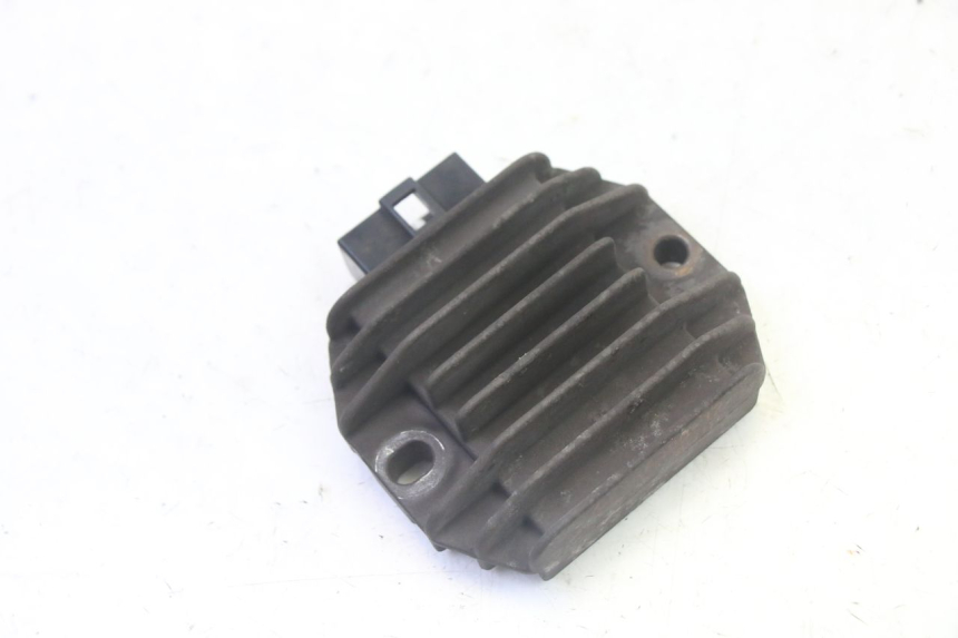 photo de CHARGING REGULATOR YAMAHA X-MAX XMAX 125 (2010 - 2014)