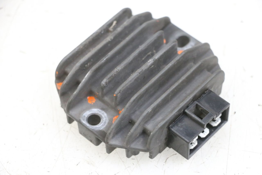 photo de CHARGING REGULATOR YAMAHA X-MAX XMAX 125 (2010 - 2014) - Main view
