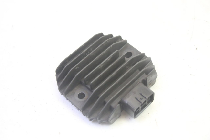photo de CHARGING REGULATOR YAMAHA XMAX X-MAX 125 (2006 - 2009) - Component detail