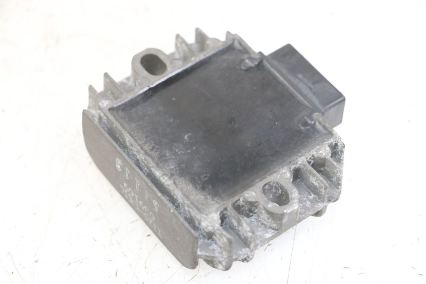 photo de CHARGING REGULATOR PIAGGIO XEVO - X EVO 125 (2007 - 2017) - Component detail