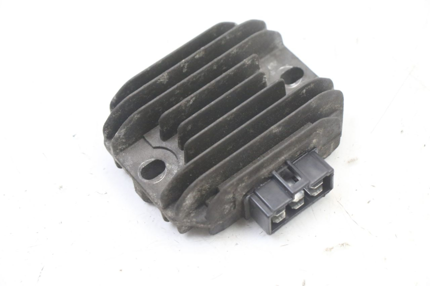 photo de CHARGING REGULATOR PIAGGIO XEVO - X EVO 125 (2007 - 2016) - Main view