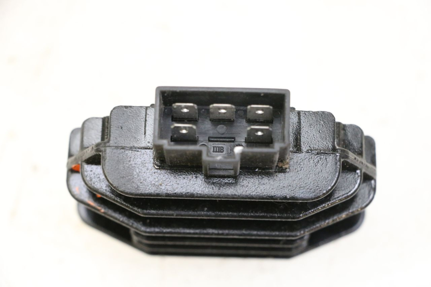 photo de REGULATOR YAMAHA XJN DIVERSION 600 (2000 - 2003)