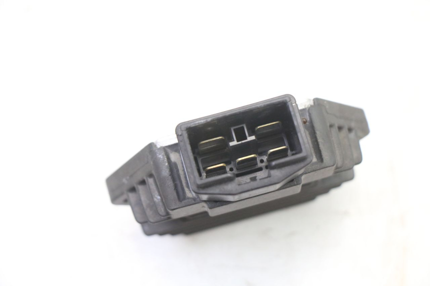 photo de REGULATOR HONDA XLV VARADERO 125 (2000 - 2006)