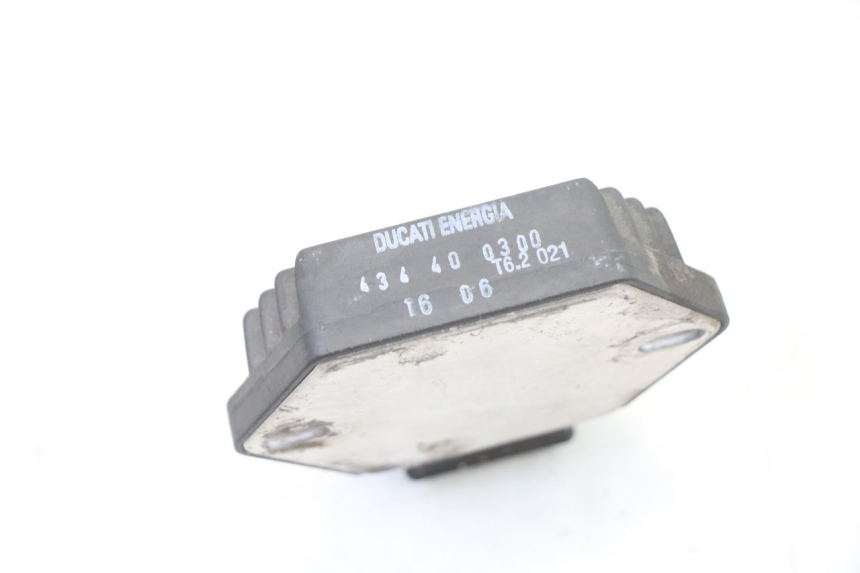 photo de REGULATOR HONDA XLV VARADERO 125 (2000 - 2006)