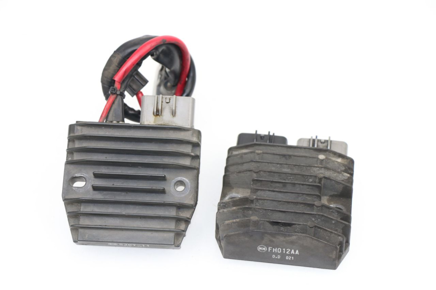 photo de CHARGING REGULATOR YAMAHA FJR ABS 1300 (2006 - 2012)