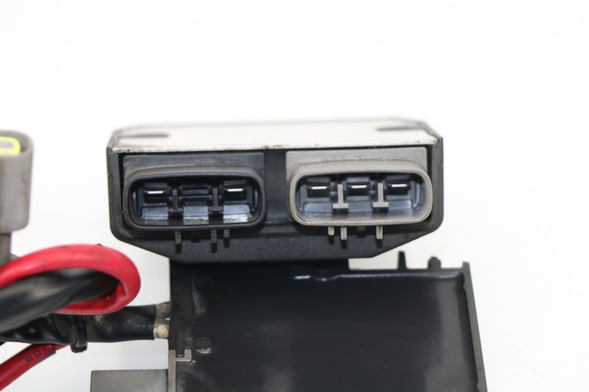 photo de CHARGING REGULATOR YAMAHA FJR ABS 1300 (2006 - 2012)