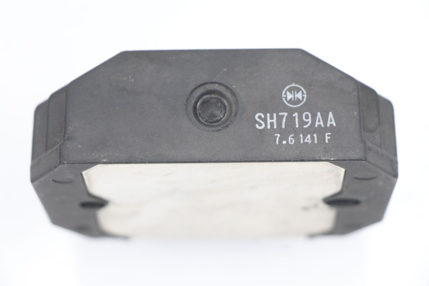 photo de REGULATOR YAMAHA YP T-MAX TMAX 530 (2017 - 2020)