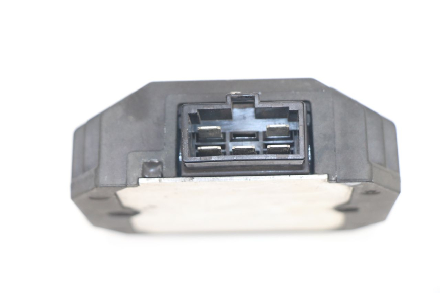 photo de REGULATOR YAMAHA YP T-MAX TMAX 530 (2017 - 2020)