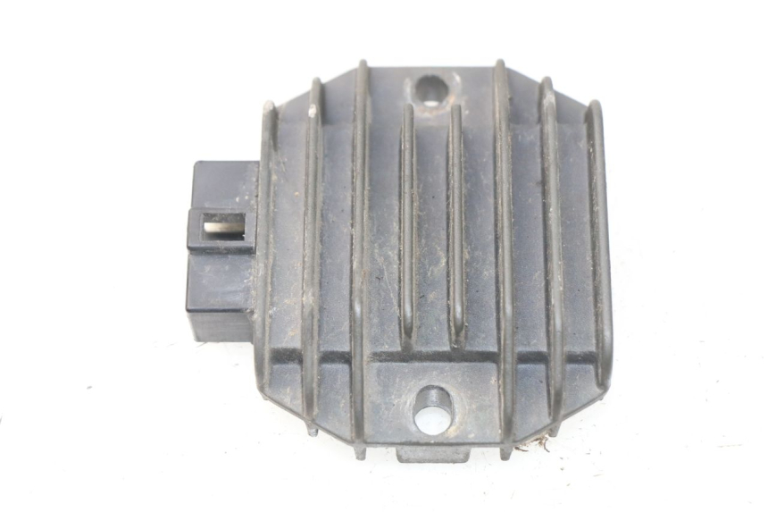 photo de CHARGING REGULATOR YAMAHA YP MAJESTY 125 (2007 - 2010)