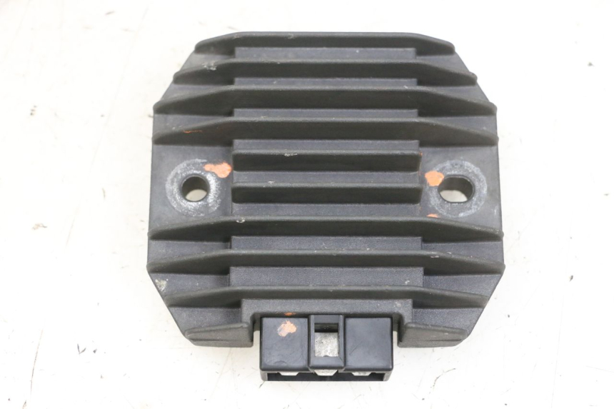 photo de REGULATOR KAWASAKI ZR 7 750 (1999 - 2001) - Main view