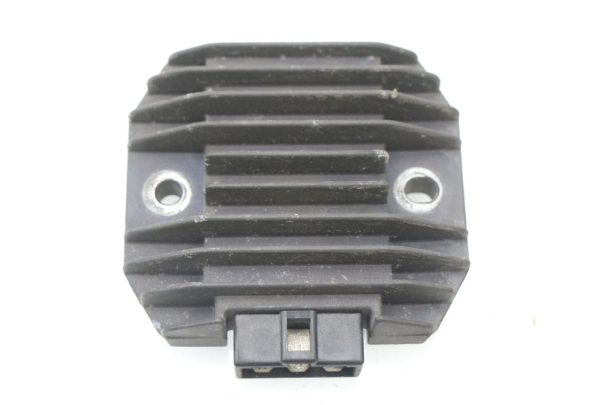 photo de CHARGING REGULATOR KAWASAKI ZZR 600 (1995 - 2004)
