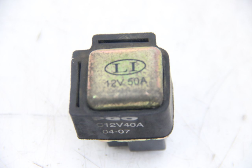 photo de STARTER RELAY PGO BIG MAX 50 (2001 - 2009) - Component detail