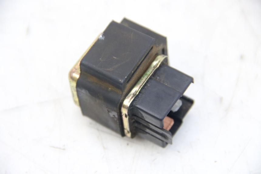 photo de STARTER RELAY PGO BIG MAX 50 (2001 - 2009) - Zoom on usage condition