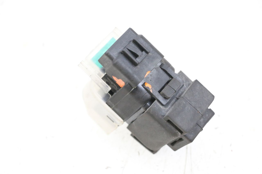photo de STARTER RELAY SUZUKI GSXR GSX-R 1000 (2003 - 2004) - Alternative perspective