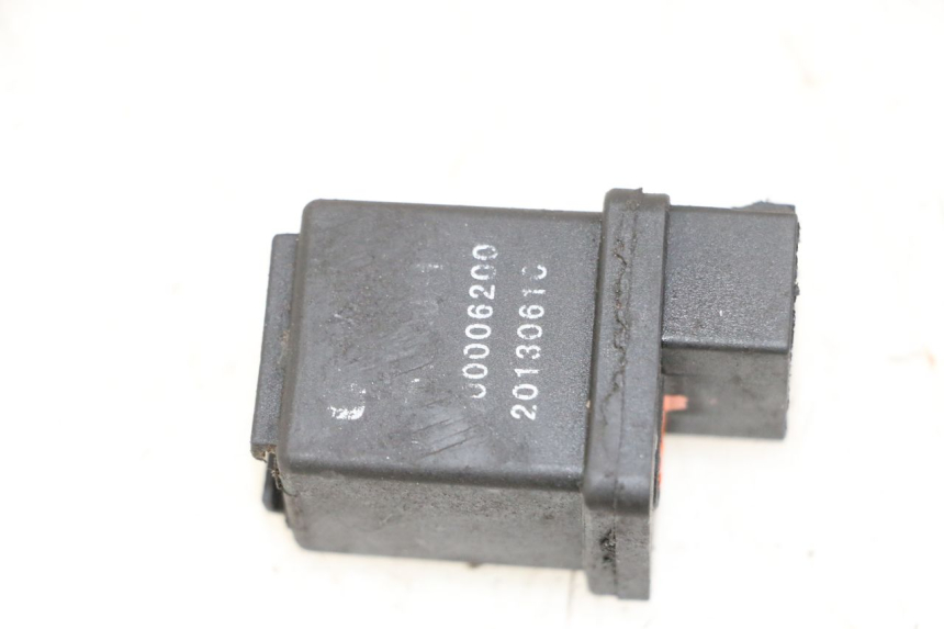 photo de STARTER RELAY PEUGEOT KISBEE 2T 50 (2010 - 2017)