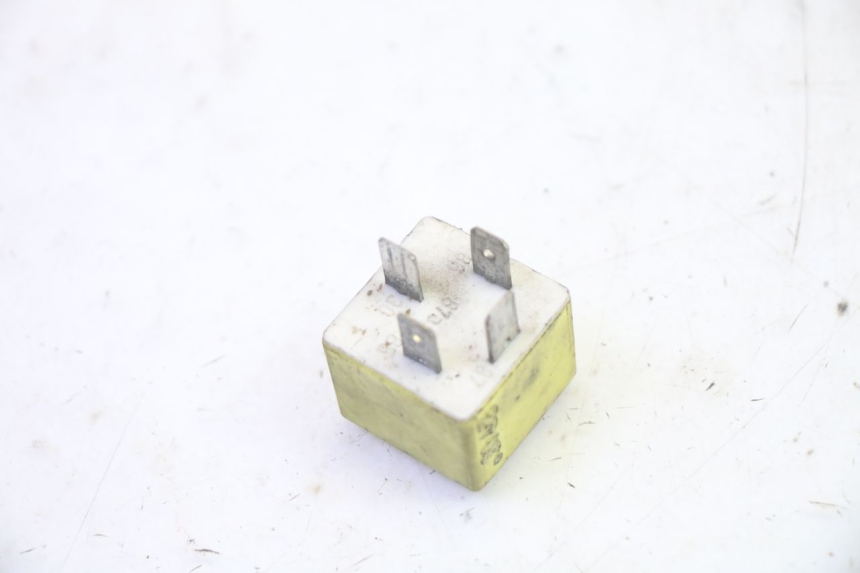 photo de STARTER RELAY PEUGEOT LUDIX 50 (2008 - 2017) - Alternative perspective