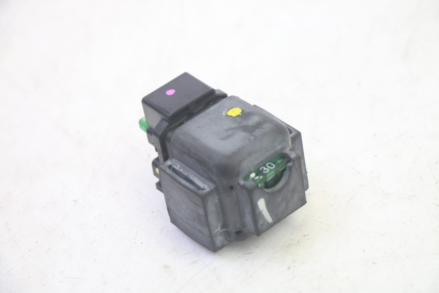 photo de STARTER RELAY PIAGGIO MP3 HPE 350 (2018 - 2020) - Alternative perspective