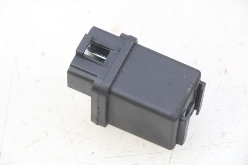 photo de STARTER RELAY PEUGEOT KISBEE 2T 50 (2010 - 2017)