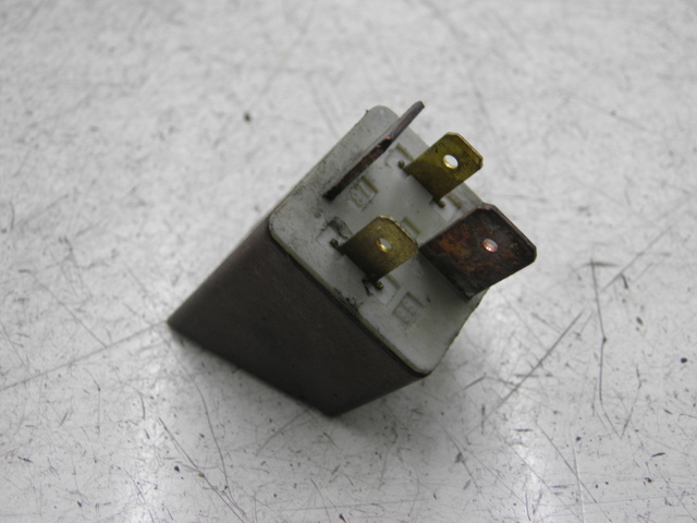 photo de STARTER RELAY PIAGGIO FLY 125 (2005 - 2012)