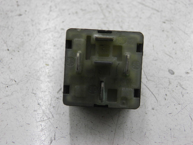 photo de STARTER RELAY PIAGGIO SKIPPER 125 (2000 - 2004)