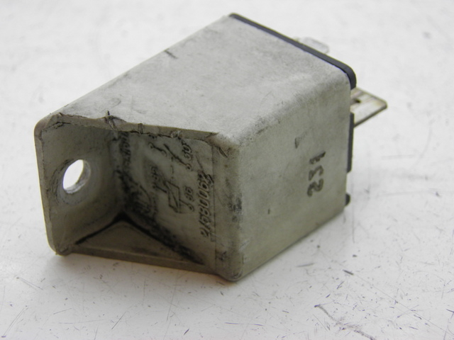 photo de STARTER RELAY PIAGGIO SUPER LX 125 (2000 - 2003)