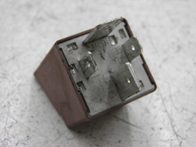 photo de STARTER RELAY PIAGGIO TYPHOON 50 (2000 - 2009)