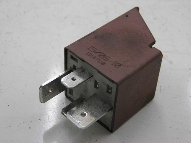 photo de STARTER RELAY PIAGGIO XEVO - X EVO 125 (2010 - 2015)