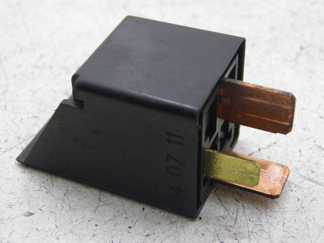 photo de STARTER RELAY PIAGGIO ZIP 2T 50 (2009 - 2019)