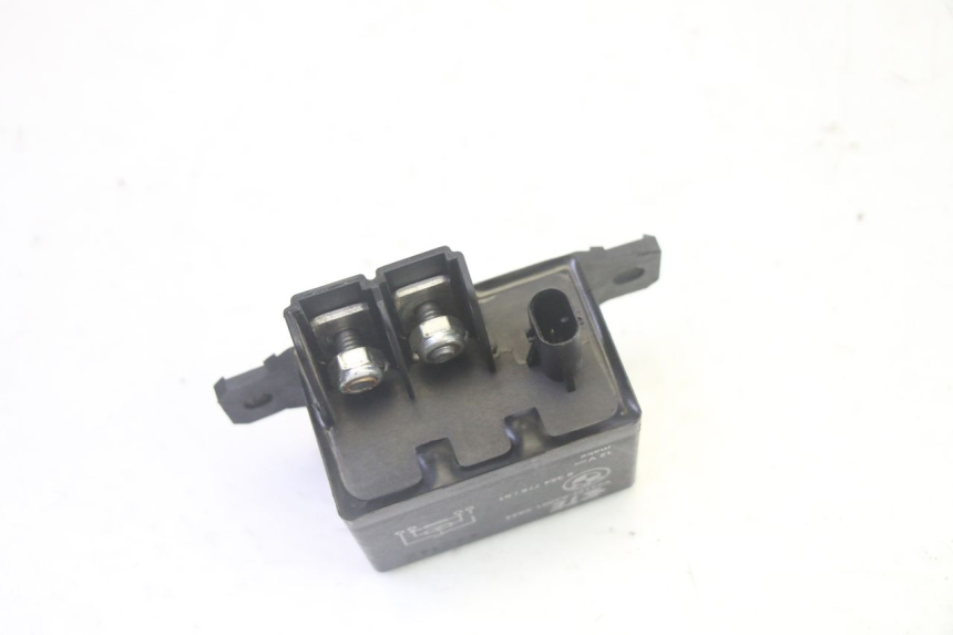 photo de STARTER RELAY BMW R GS 1250 (2021 - 2024) - Fixing points details