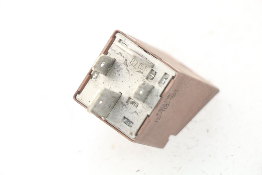 photo de STARTER RELAY PEUGEOT SATELIS 300 (2012 - 2015) - Zoom on usage condition