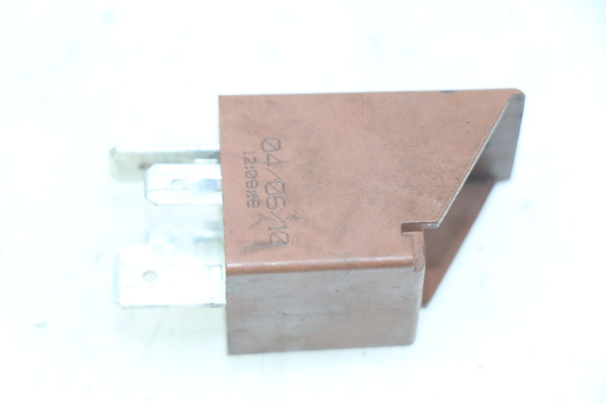 photo de STARTER RELAY PEUGEOT SATELIS 125 (2010 - 2012)