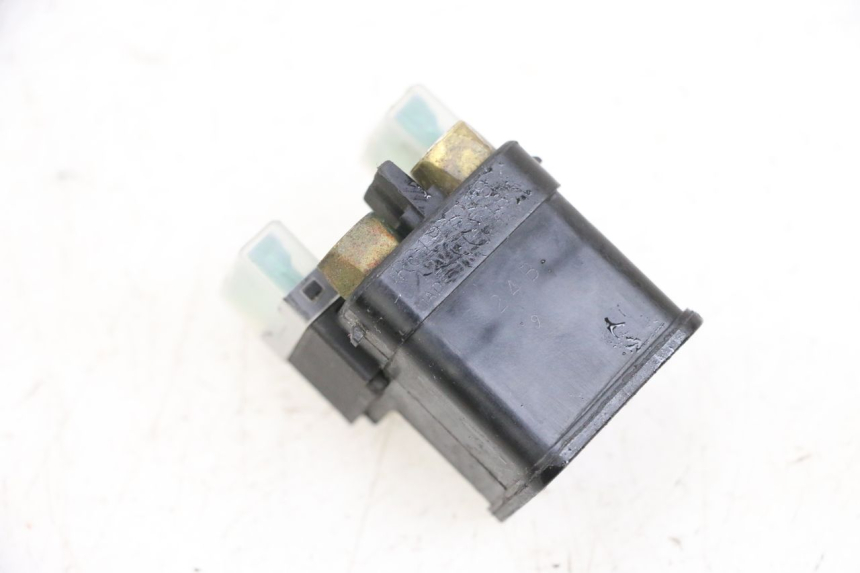 photo de STARTER RELAY YAMAHA TDM ABS 900 (2002 - 2014) - Technical close-up