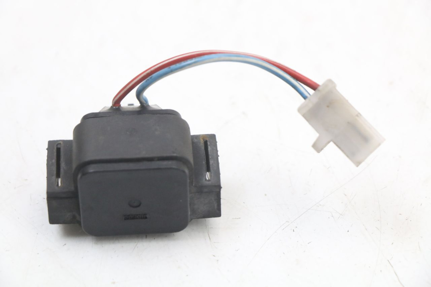 photo de STARTER RELAY YAMAHA YP MAJESTY 125 (2002 - 2006)