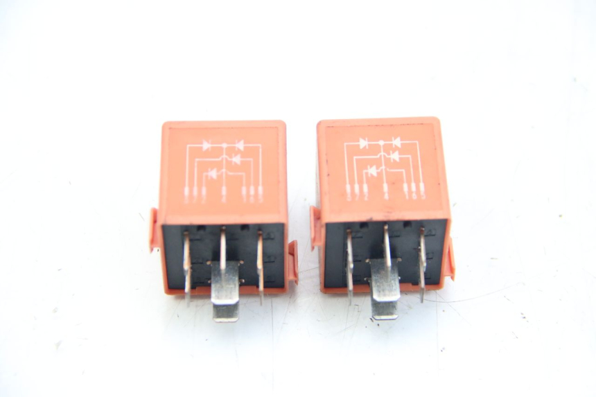 photo de ELECTRICAL RELAY BMW C1 125 (2000 - 2003)