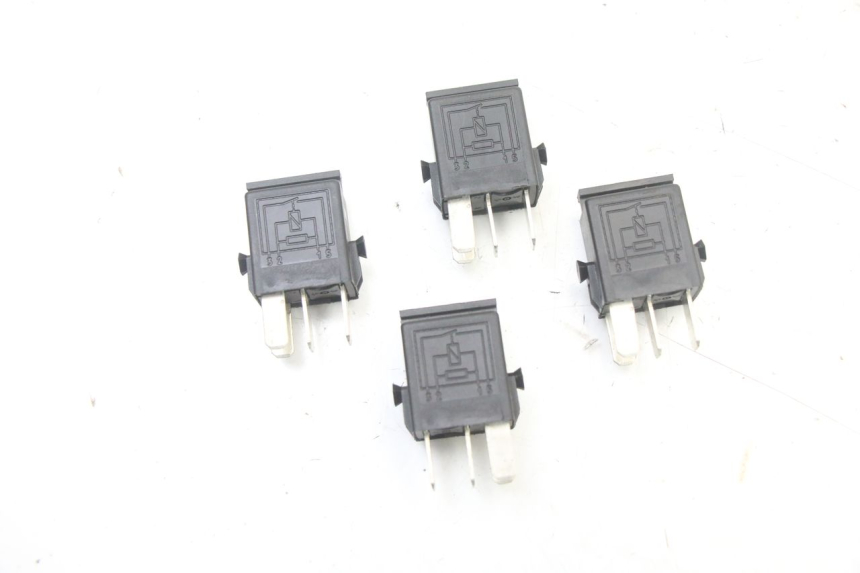 photo de ELECTRICAL RELAY BMW C1 125 (2000 - 2003)