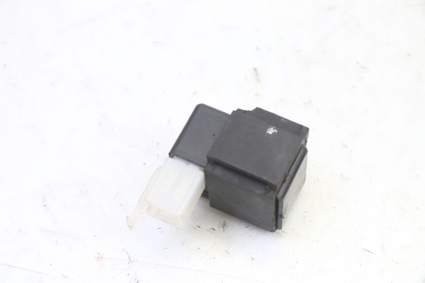 photo de RELAY HONDA CBR RR FIREBLADE 900 (1992 - 1994)