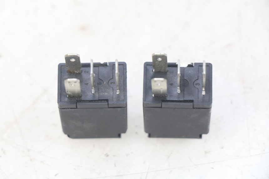 photo de ELECTRICAL RELAY PEUGEOT CITYSTAR AIR 125 (2014 - 2017)